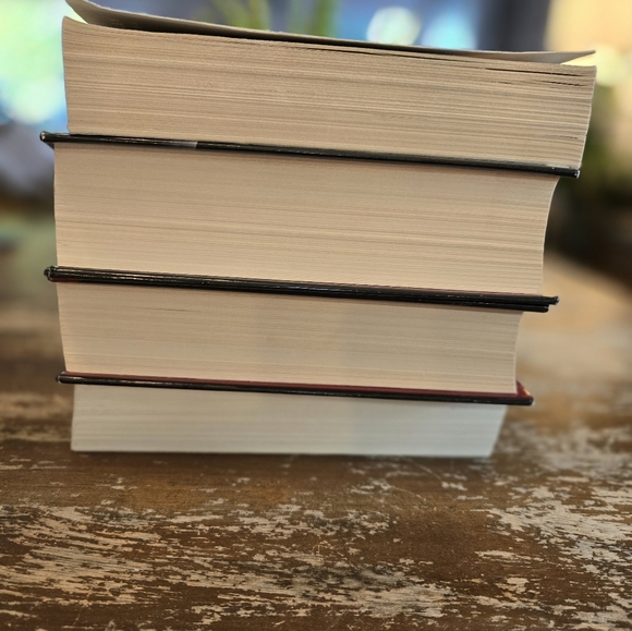 Twilight Books Series - Picture 5 of 5